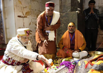 PM Modi performs pooja & review development in Kedarnath