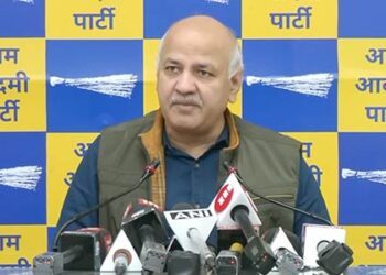 AAP calls for Manoj Tiwari’s arrest over ‘plot’ to kill Kejriwal; Sisodiya