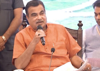 Union Minister Nitin Gadkari announces new projects of 1.6 lakh crores rupees in North-East