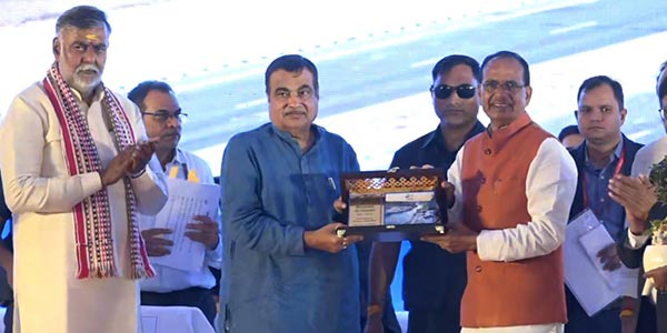 Nitin Gadkari inaugurates five national highway projects worth Rs. 1261 crore in Madhya Pradesh