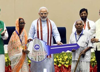 PM Modi inaugurates 3024 newly constructed flats at Kalkaji, Delhi under ‘In-Situ Slum Rehabilitation Project’