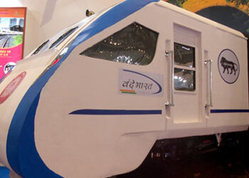 Vande Bharat Express gets attention in IITF 2022 