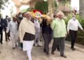 Heeraben laid to rest; PM Modi lights pyre, pays respect