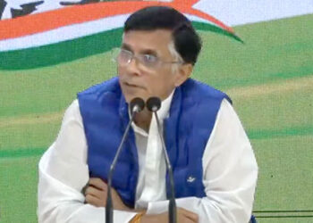Gujarat Assembly Election:  Congress slams polls body for PM’s “roadshow”
