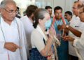 Congress leaders Sonia Gandhi, Rahul Gandhi arrive in Raipur to attend plenary session