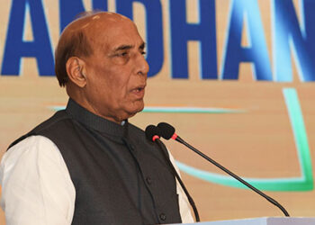 Rajnath Singh calls upon youth to innovate in order to bring next generation Industrial Revolution