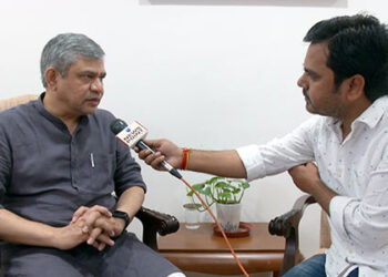 Union Minister Ashwini Vaishnaw speaks with NewspointTv on Rahul Gandhi