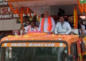 Amit Shah holds roadshow in Madikeri, Karnataka