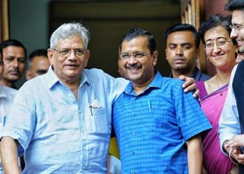 Sitaram Yechury backs CM Kejriwal against Centre’s ordinance for Delhi