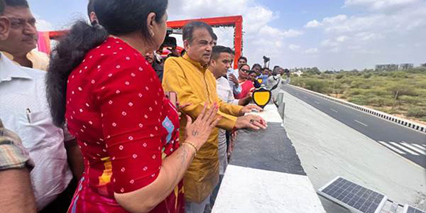 Nitin Gadkari inaugurates two National Highway projects in Vadodara, Gujarat worth Rs.48 crore
