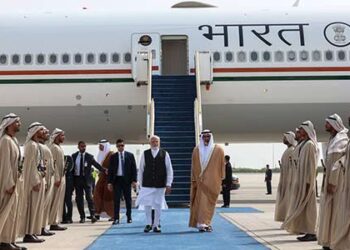 After France, PM Modi arrives in UAE