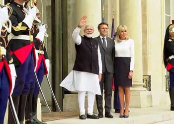 PM Modi to visit UAE on his return journey from France