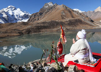 PM Modi offers prayers at Parvati Kund in Uttarakhand’s Pithoragarh