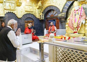 PM Modi prays at Shri Saibaba Samadhi Temple in Shirdi, Maharashtra