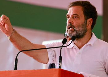 In Madhya Pradesh, Rahul Gandhi targets BJP, Says- ‘Hindustan Ki Sarkar Ko 90 Afsar Chalatey Hain’