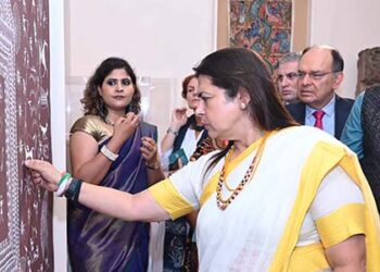 MoS Meenakashi Lekhi to embark on official visit to Paraguay, Ecuador tomorrow