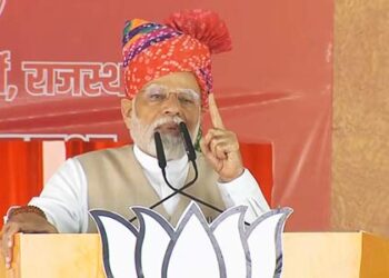 Congress always thought of parivaar; PM Modi In Rajasthan