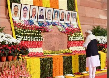 PM Modi pays tributes to those killed in 2001 Parliament attack