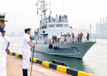 INS KABRA arrives at Colombo, Sri Lanka