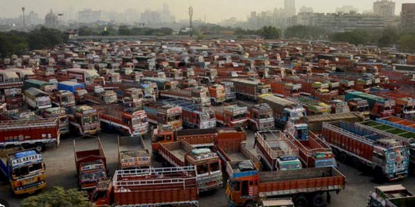 Nationwide Truckers’ Strike: Protesters block roads, highways in MP, Gujarat; petrol pumps run dry in Maharashtra, Punjab