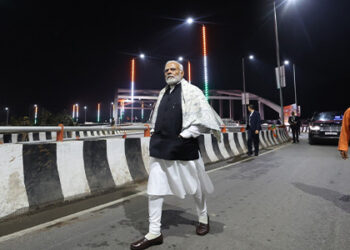 PM Modi Inspects Shivpur-Phulwaria-Lahartara Marg in Varanasi