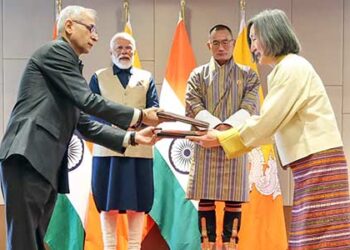PM and PM Bhutan, Mr. Tshering Tobgay witnessing the Exchange of MOUs between India and Bhutan at Thimphu, in Bhutan