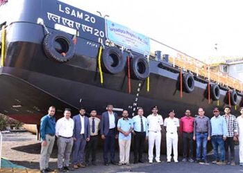 6th barge of LSAM 16 series built by private firm launched in Thane