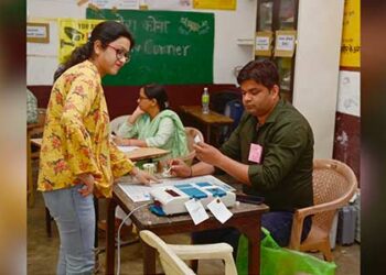 Lok Sabha Election 2024 Voting: Voting for 2nd phase underway in 88 seats across 13 states