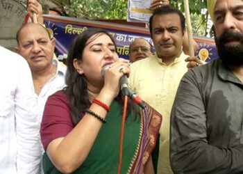 BJP stages protest over power tariff hike in Delhi