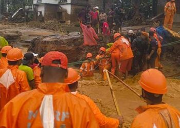 157 dead as landslides flatten Wayanad villages