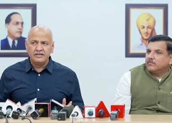 AAP leaders Manish Sisodia celebrate as SC grants bails to Arvind Kejriwal, attacks BJP