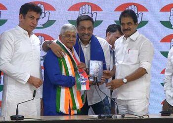 AAP faces setback in Delhi as party MLA Rajendra Pal Gautam joins Congress