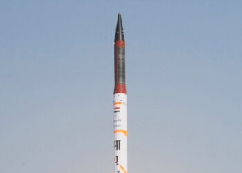 India successfully launches Agni-4 ballistic missile