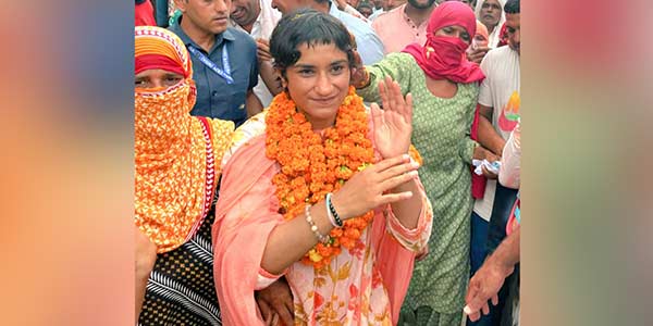 Haryana Election Results : Phogat won from Julana constituency by over 6000 votes
