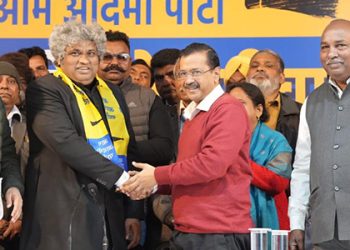 Ahead of Delhi polls, Valmiki Chaupal chief Uday Gill joins Aam Aadmi Party
