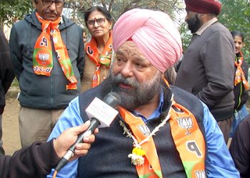 Delhi Polls: BJP’s Jangpura candidate Tarvinder Singh Marwah attacks Manish Sisodiya