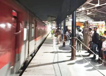 Indian Railways gears up to handle a surge in Passenger Traffic during the final week of MahaKumbh Mela