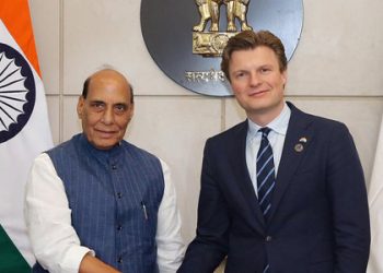 Raksha Mantri meets Netherlands Defence Minister in New Delhi